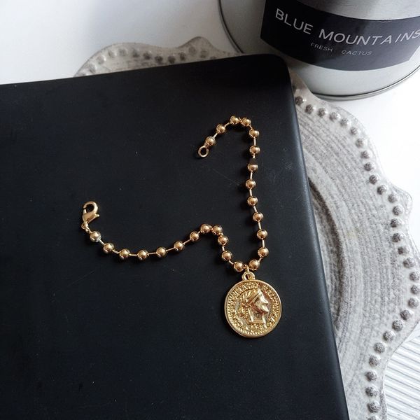 hip hop headwear bracelet girl student simple metal head with cool wind bracelet coin trend 142b8 hhxaz, Golden;silver
hip hop headwear bracelet girl student simple metal head with cool wind bracelet coin trend 142b8 hhxaz, Golden;silver