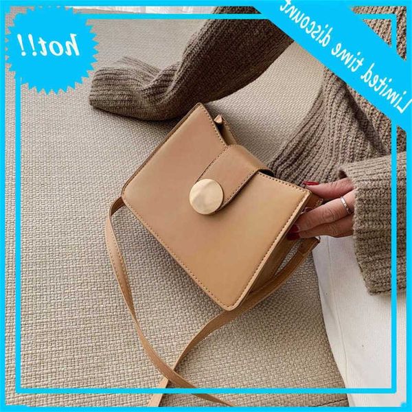korean metal round buckle messenger simple and versatile pu leather shoulder leisure fashion shaped small square women's bag
korean metal round buckle messenger simple and versatile pu leather shoulder leisure fashion shaped small square women's bag