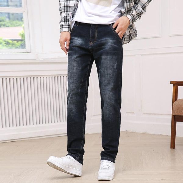 men's jeans 2021 spring and autumn regular straight stretch cotton scratched dark blue casual brand trousers1
men's jeans 2021 spring and autumn regular straight stretch cotton scratched dark blue casual brand trousers1