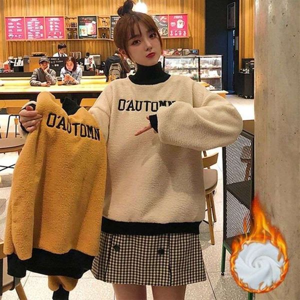 winter high and plush collar autumn lambs stitching sweater for women loose korean student warm coat fashion, Black
winter high and plush collar autumn lambs stitching sweater for women loose korean student warm coat fashion, Black