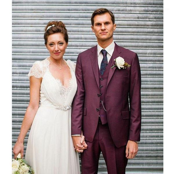 men's suits & blazers sale terno burgundy bridegroom tuxedos custom made modern two button men groom (jacket+pants+vest)1, White;black
men's suits & blazers sale terno burgundy bridegroom tuxedos custom made modern two button men groom (jacket+pants+vest)1, White;black