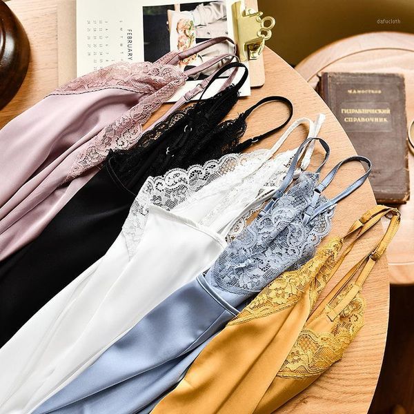 summer pajamas suit thin ice silk suspender shorts two-piece comfortable and breathable lace women's home services1, Black;brown
summer pajamas suit thin ice silk suspender shorts two-piece comfortable and breathable lace women's home services1, Black;brown