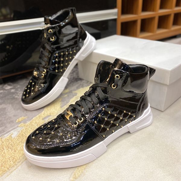 2020 new products men's high-casual shoes concise atmosphere exclusive for trendy men
2020 new products men's high-casual shoes concise atmosphere exclusive for trendy men
