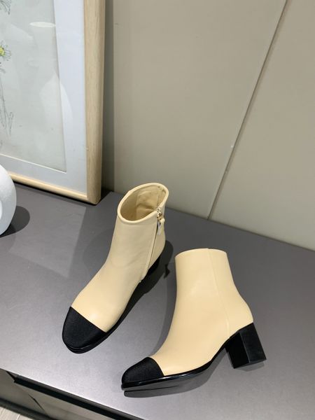2020 new spring and autumn winter thick heel short boots women's high heel women's shoes single boot british martin autumn style i, Black
2020 new spring and autumn winter thick heel short boots women's high heel women's shoes single boot british martin autumn style i, Black
