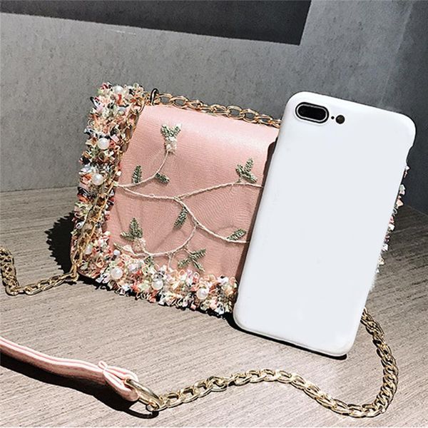 2020 women shoulder bag luxury handbags beading flowers version wild girls flap messenger bag ladies pouch
2020 women shoulder bag luxury handbags beading flowers version wild girls flap messenger bag ladies pouch