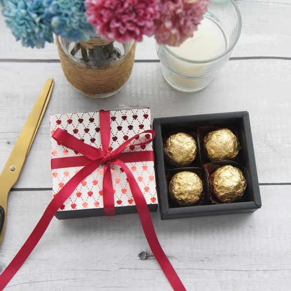 gift wrap 8.9*8.9*3.5cm red queen heart design 10 set candy soap candle chocolate paper box valentine's day wedding diy1
gift wrap 8.9*8.9*3.5cm red queen heart design 10 set candy soap candle chocolate paper box valentine's day wedding diy1