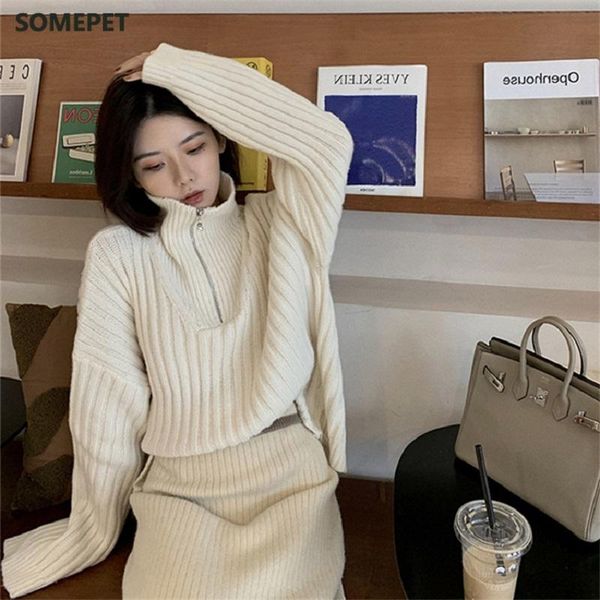 winter ladies knitted half zip turtleneck warm women pullover loose sweater, White;black
winter ladies knitted half zip turtleneck warm women pullover loose sweater, White;black