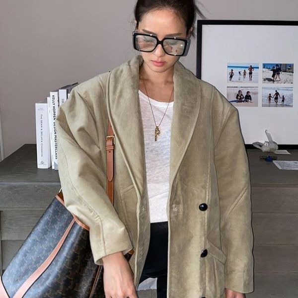 women's down & parkas isa ~ elegant pocket design of fund 2021 autumn winters is cotton jacket lapel female profile. 20466, Black
women's down & parkas isa ~ elegant pocket design of fund 2021 autumn winters is cotton jacket lapel female profile. 20466, Black
