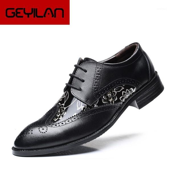 men bullock dress shoes large size soft leather lace-up male formal shoes carved leather big size oxford 03421, Black
men bullock dress shoes large size soft leather lace-up male formal shoes carved leather big size oxford 03421, Black
