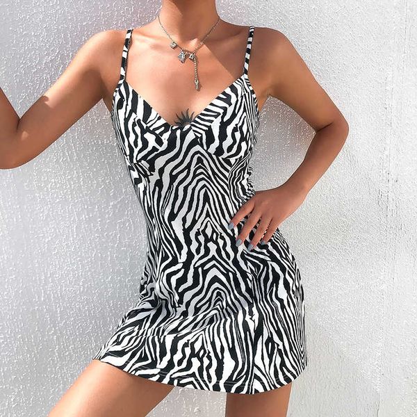 fashion zebra pattern suspender sleeveless a-line for women ladies 2020 summer party club mini vestidos, Black;gray
fashion zebra pattern suspender sleeveless a-line for women ladies 2020 summer party club mini vestidos, Black;gray