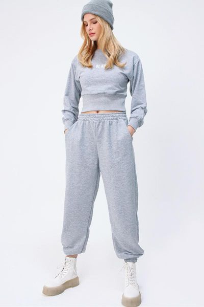 trend alacati style women grimelanj loose cut pettitoes fitted sweatpants alc-x5447, Black;blue
trend alacati style women grimelanj loose cut pettitoes fitted sweatpants alc-x5447, Black;blue