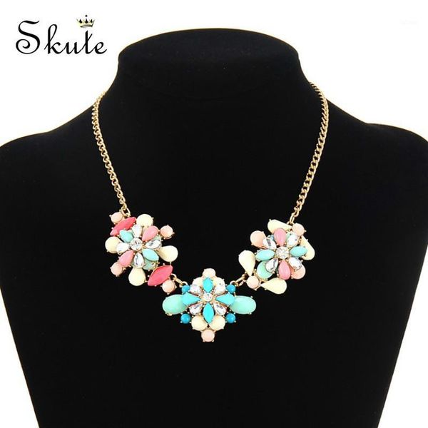 skute boho rhinestone candy color flower pendant necklace for women collar necklace clavicle chain necklaces femme party jewelry1, Silver
skute boho rhinestone candy color flower pendant necklace for women collar necklace clavicle chain necklaces femme party jewelry1, Silver