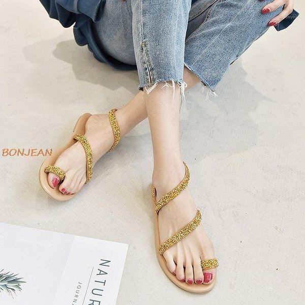 summer women's flat slippers comfortable thumb covered sandals fashion metal decoration outdoor beach women's sandals big size1, Black
summer women's flat slippers comfortable thumb covered sandals fashion metal decoration outdoor beach women's sandals big size1, Black