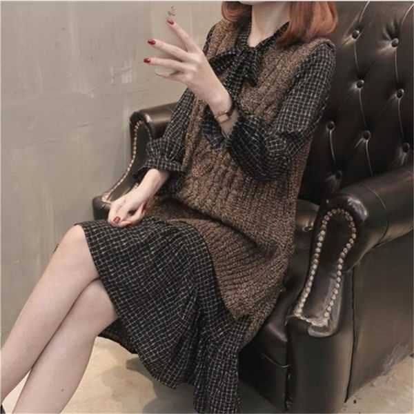 spring new 4 color knitted sleeveless vintage pockets pullover korean style women sweaters y201128, White;black
spring new 4 color knitted sleeveless vintage pockets pullover korean style women sweaters y201128, White;black