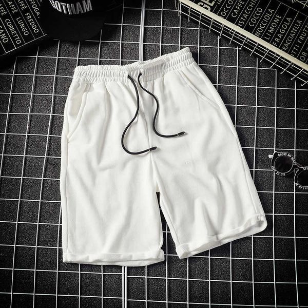 solid color shorts summer loose large capris trend men's white bodyguard micro elastic straight beach pants, White;black 
solid color shorts summer loose large capris trend men's white bodyguard micro elastic straight beach pants, White;black