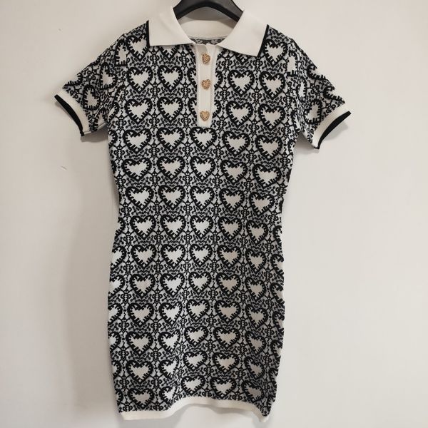 milan runway dress 2020 spring summer lapel neck short sleeve panelled designer dress brand same style dress 0301-10, Black
milan runway dress 2020 spring summer lapel neck short sleeve panelled designer dress brand same style dress 0301-10, Black