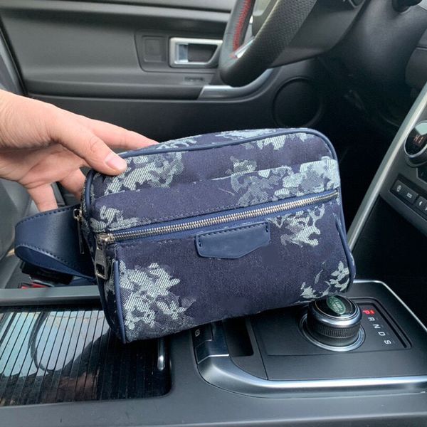 luxury mens handbags shoulder bag shoulder strap removable leather shoulder strap fashion designer handbag 57281
luxury mens handbags shoulder bag shoulder strap removable leather shoulder strap fashion designer handbag 57281