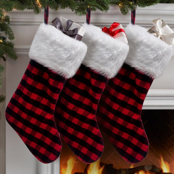retro black red plaid christmas socks christmas fireplace gift bag charm christmas home decoration 01
retro black red plaid christmas socks christmas fireplace gift bag charm christmas home decoration 01