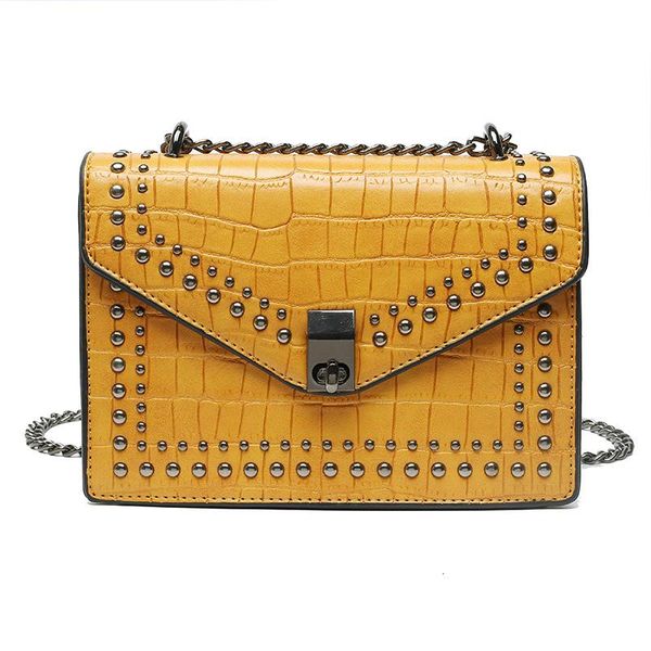 crocodile pattern leather shoulder simple bags for women 2020 chain rivet luxury crossbody bag female fashion small handbags
crocodile pattern leather shoulder simple bags for women 2020 chain rivet luxury crossbody bag female fashion small handbags