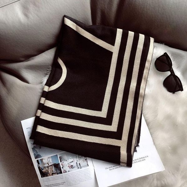 scarves ouoi scarf female shawl color matching thickened warm double-sided imitation cashmere long bib geometric scarf,, Blue;gray
scarves ouoi scarf female shawl color matching thickened warm double-sided imitation cashmere long bib geometric scarf,, Blue;gray