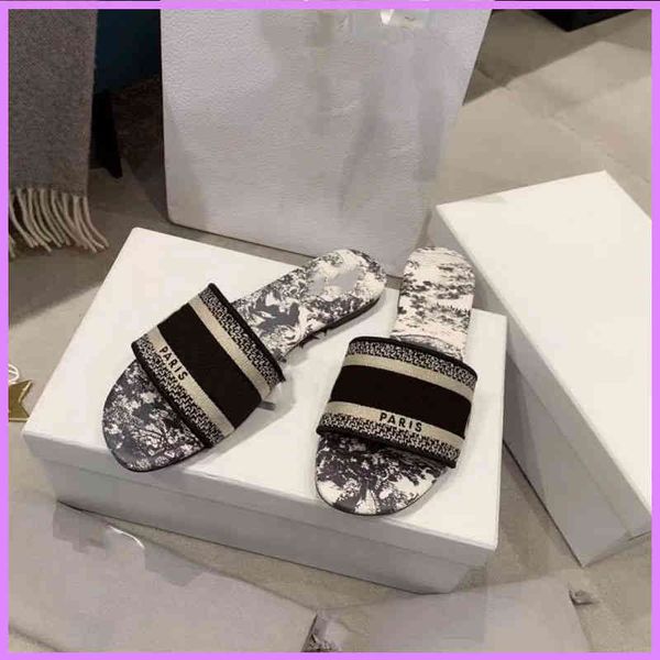 fashion women shoes genuine leather designer ladies embroidered slippers summer sildes sandals beach letters slipper d2112282f, Black
fashion women shoes genuine leather designer ladies embroidered slippers summer sildes sandals beach letters slipper d2112282f, Black