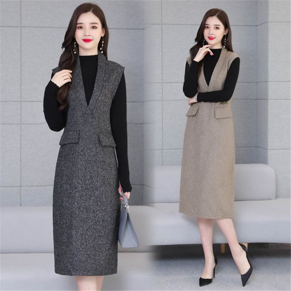 2020 autumn dressed in sleeveless wool jacket dressed in women's waistcoat mid of long neckline v big size 4xl elegant dress, Black;gray
2020 autumn dressed in sleeveless wool jacket dressed in women's waistcoat mid of long neckline v big size 4xl elegant dress, Black;gray