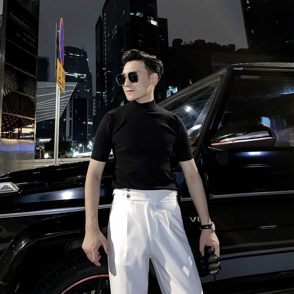 daio ethan korean high neck knitted short sweater men's slim half sleeve solid color base coat
daio ethan korean high neck knitted short sweater men's slim half sleeve solid color base coat