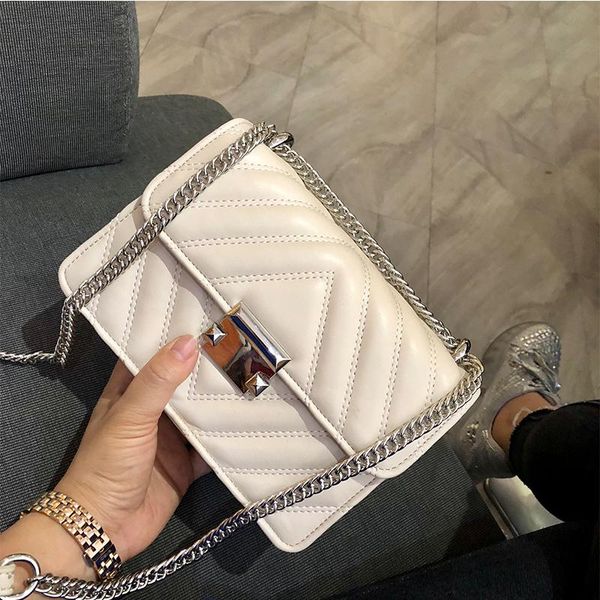 luxury design chain женщины плеча crossbody сумки 2020 новый ретро нитки швейные сумки женские сумки посыльного женские кошельки
luxury design chain женщины плеча crossbody сумки 2020 новый ретро нитки швейные сумки женские сумки посыльного женские кошельки