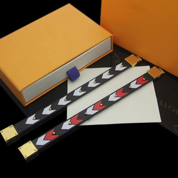 letter flower bracelet leather gold buckle flower cowhide bracelet genuine 316 steel plating 18k gold bracelet for unisex, Black 
letter flower bracelet leather gold buckle flower cowhide bracelet genuine 316 steel plating 18k gold bracelet for unisex, Black