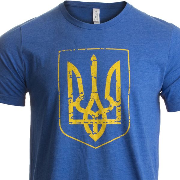 ukraine pride | vintage style retro feel ukrainian coat of arms t shirt casual printed tee sport hooded sweatshirt hoodie
ukraine pride | vintage style retro feel ukrainian coat of arms t shirt casual printed tee sport hooded sweatshirt hoodie
