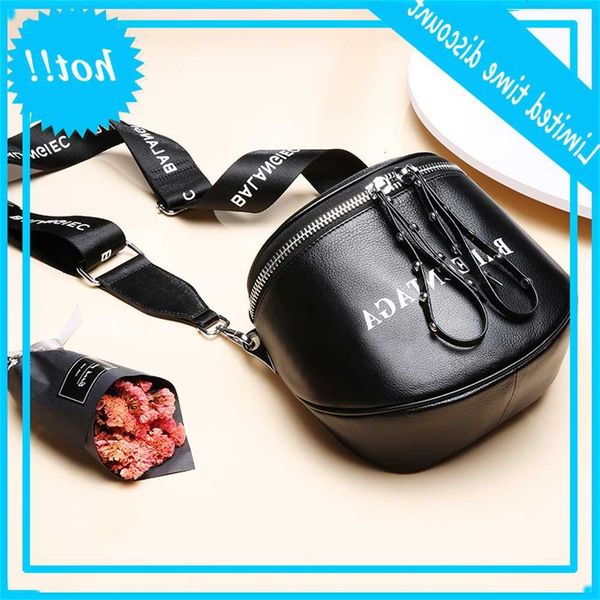 one shoulder backpack crossbody bag spring and summer new simple versatile cool fashion women's street personalized
one shoulder backpack crossbody bag spring and summer new simple versatile cool fashion women's street personalized