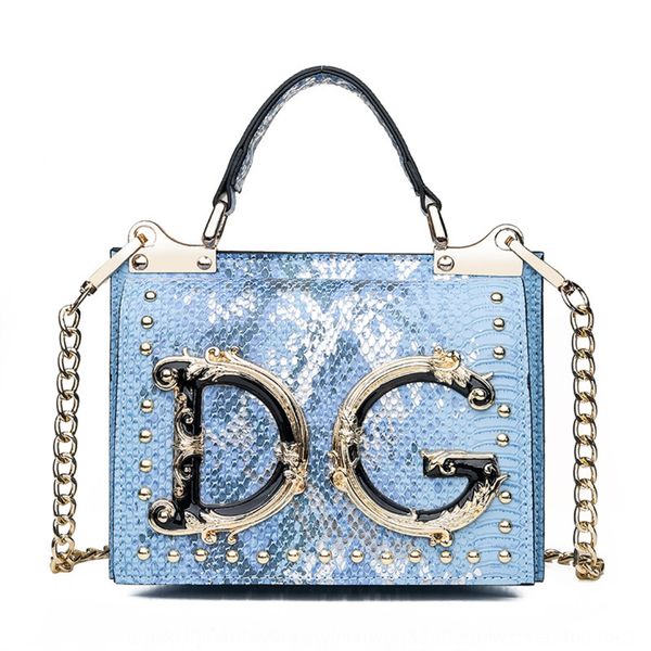 women 2020 new fashion versatile one shoulder foreign style portable shoulder small square bag small square bag spuok
women 2020 new fashion versatile one shoulder foreign style portable shoulder small square bag small square bag spuok