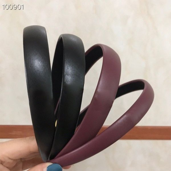 designer ins fashion c-letter women hair sticks fashion girl headbandwomen designer headbands hair accessories for women head bands, Silver
designer ins fashion c-letter women hair sticks fashion girl headbandwomen designer headbands hair accessories for women head bands, Silver