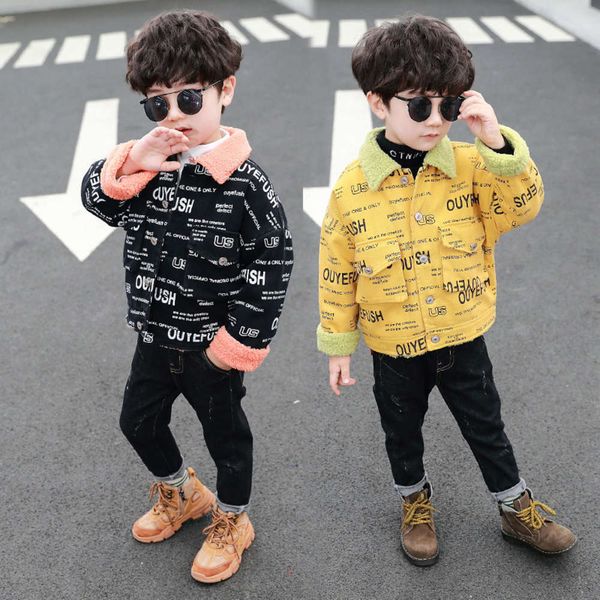 autumn boys' letter plush thickened short and 2020 new children's fashion korean cardigan winter coat, Black
autumn boys' letter plush thickened short and 2020 new children's fashion korean cardigan winter coat, Black