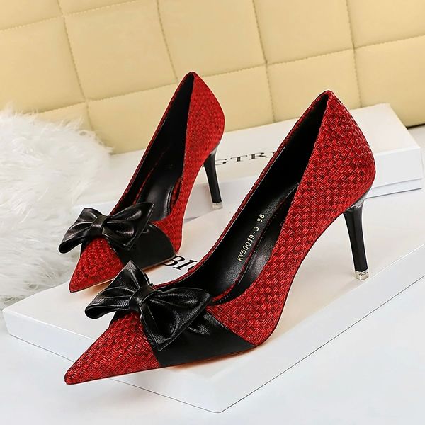 bigtree 2020 summer fashion women 7.5cm thin high heels pumps metal bow blue pumps pointed toe gray lady valentine shoes #sa1y, Black
bigtree 2020 summer fashion women 7.5cm thin high heels pumps metal bow blue pumps pointed toe gray lady valentine shoes #sa1y, Black