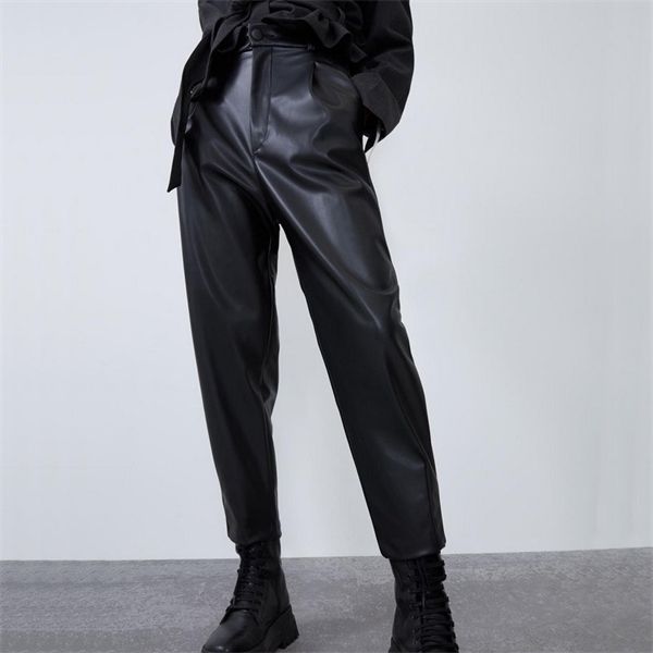 2020 new fashion autumn winter women high waist black faux leather pants lady pu loose pencil trousers elegant pocket streetwear c1111, Black;white
2020 new fashion autumn winter women high waist black faux leather pants lady pu loose pencil trousers elegant pocket streetwear c1111, Black;white