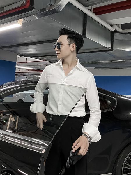 daio ethan korean design autumn winter solid textured square neck slim fit versatile shirt
daio ethan korean design autumn winter solid textured square neck slim fit versatile shirt