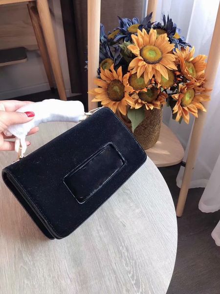 bolish новый корейский все матча помада замок доктор femal в кожаный мешок pu сумка малый top-сумка мода crossbody сумка 
bolish новый корейский все матча помада замок доктор femal в кожаный мешок pu сумка малый top-сумка мода crossbody сумка