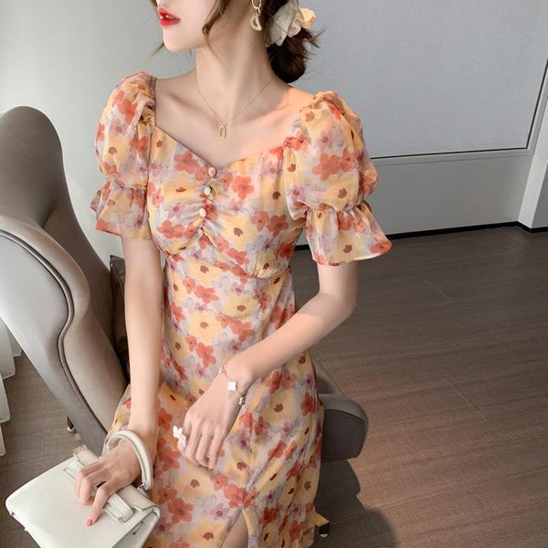 womens dresses 2021 summer korean designer v neck floral print ruffled puff sleeve slit long chiffon dress jurkjes zomer, Black;gray
womens dresses 2021 summer korean designer v neck floral print ruffled puff sleeve slit long chiffon dress jurkjes zomer, Black;gray