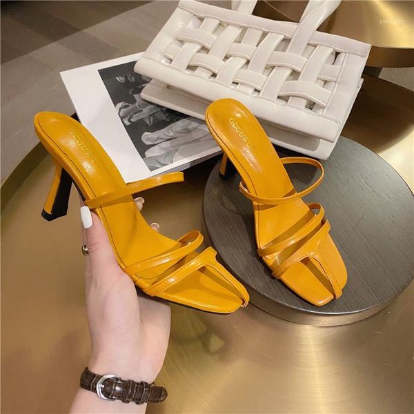 slippers 2021 women summer outdoor sandals yellow high heels flip flop ladies luxury slipper elegant designer slides shoes1, Black
slippers 2021 women summer outdoor sandals yellow high heels flip flop ladies luxury slipper elegant designer slides shoes1, Black
