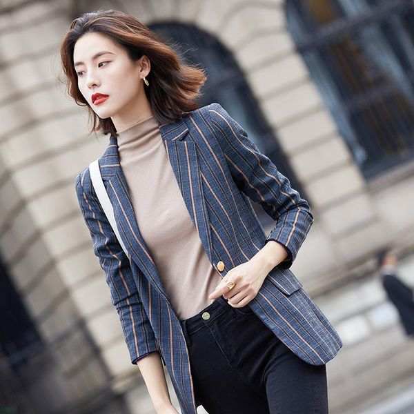 suit jacket women's autumn stripe leisure polyester double breasted regular blazers coat long-sleeve notched collar, White;black
suit jacket women's autumn stripe leisure polyester double breasted regular blazers coat long-sleeve notched collar, White;black