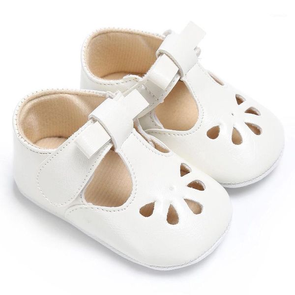 first walkers soft rubber bottom born baby moccasins pu leather fashion hollowed flowers toddler girl shoes for party1
first walkers soft rubber bottom born baby moccasins pu leather fashion hollowed flowers toddler girl shoes for party1