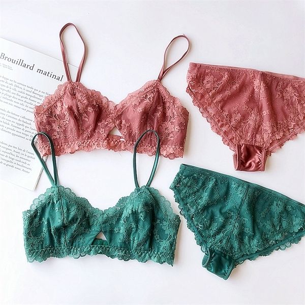 full lace embroidery ultrathin pad cup women sleepwear underwear hollow out deep-v neck comfortable lingerie bra set lj201211, Red;black
full lace embroidery ultrathin pad cup women sleepwear underwear hollow out deep-v neck comfortable lingerie bra set lj201211, Red;black