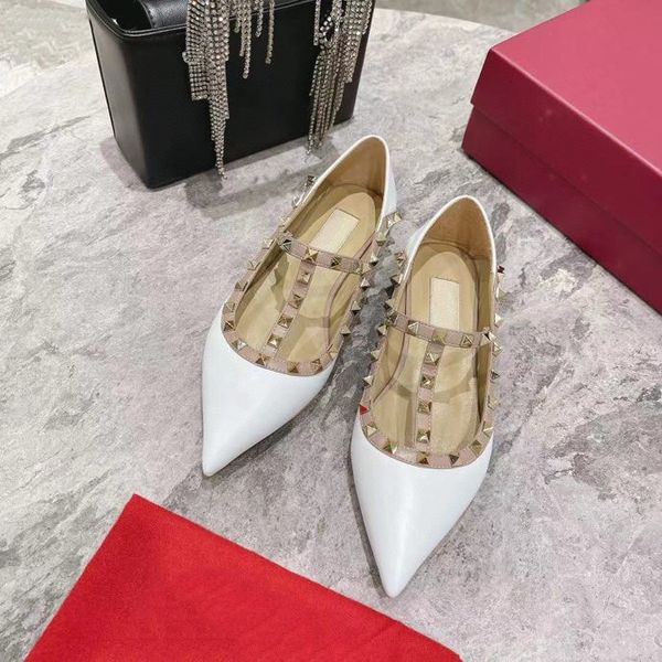 classic fashion slides sandals lady summer sandals designer metal buckle large size leather thick bottom high heeled women shoe bagshoe1978, Black
classic fashion slides sandals lady summer sandals designer metal buckle large size leather thick bottom high heeled women shoe bagshoe1978, Black