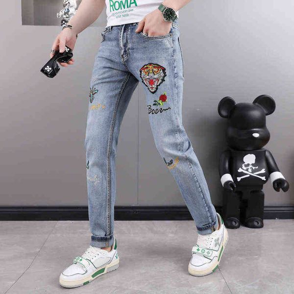 fashion european brand embroidered jeans men's korean version light color slim fit small foot trend casual versatile elastic pants, Blue
fashion european brand embroidered jeans men's korean version light color slim fit small foot trend casual versatile elastic pants, Blue