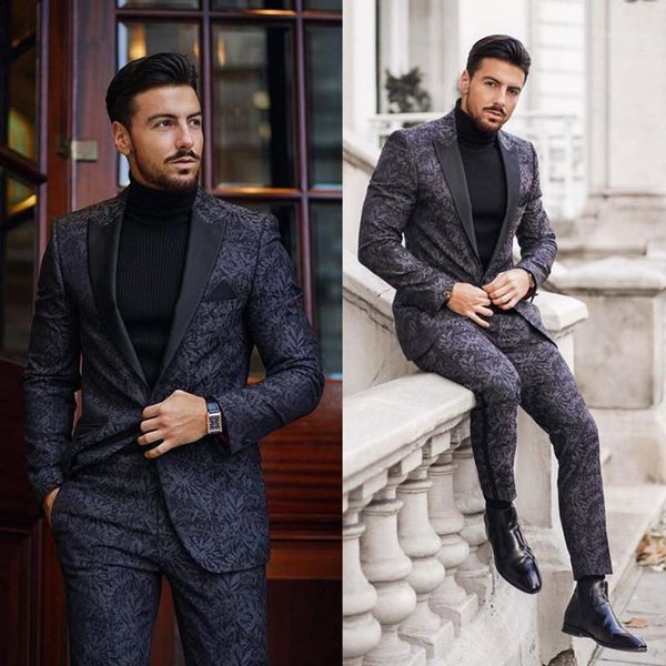 2020 mens suits printing 2 piece (coat+pants) peaked lapel costume homme formal men suit custom made1, White;black
2020 mens suits printing 2 piece (coat+pants) peaked lapel costume homme formal men suit custom made1, White;black