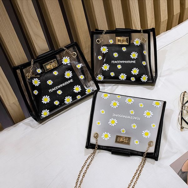 designer womens bag 2020 popular medium bag transparent son mother bag shoulder messenger small daisy small chain lock mobile phone, Red;black
designer womens bag 2020 popular medium bag transparent son mother bag shoulder messenger small daisy small chain lock mobile phone, Red;black