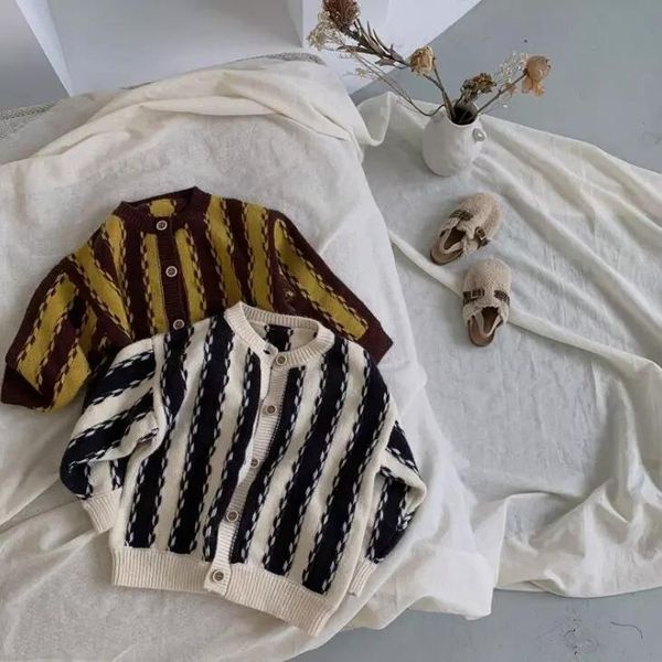 2021 new wholesale girls boys thicken knitted sweater winter fashion kids cardigan 2-7 years, Blue
2021 new wholesale girls boys thicken knitted sweater winter fashion kids cardigan 2-7 years, Blue