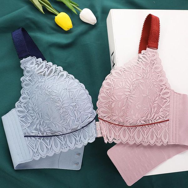 bras spring summer no rim contrast stitching thin front buckle lace breast women plus size 52de lady's bralette, Red;black
bras spring summer no rim contrast stitching thin front buckle lace breast women plus size 52de lady's bralette, Red;black