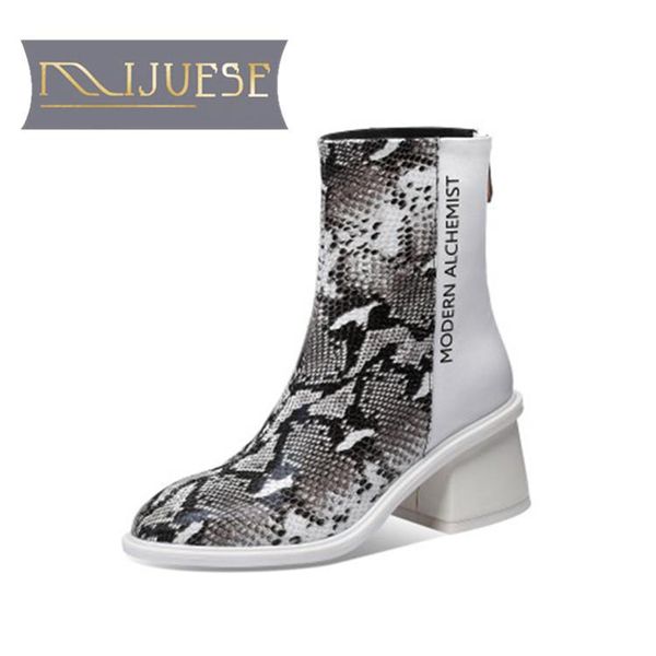 mljuese 2021 women ankle boot cow leather winter short plush round toe mixed colors zipper high heels female riding boot size 40, Black
mljuese 2021 women ankle boot cow leather winter short plush round toe mixed colors zipper high heels female riding boot size 40, Black